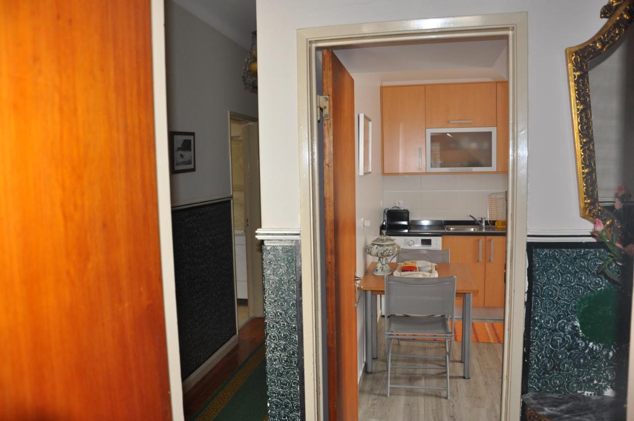 Casa De Zira Apartment Nazare Luaran gambar